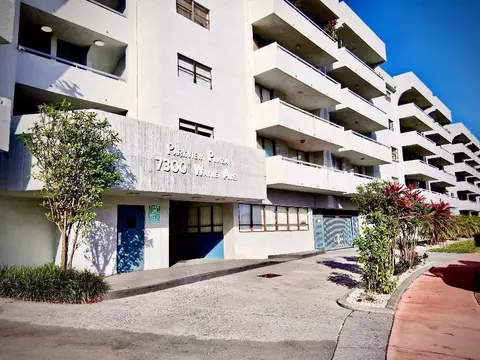 7300 Wayne Ave #213, Miami Beach, FL 33141
