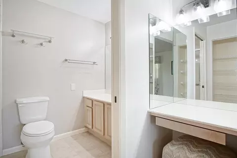 Bath - 2321 SW 3rd Ct, Okeechobee, FL 34974 photo 1 of 5