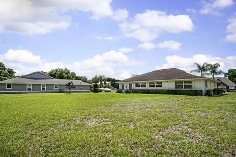 Exterior - 2321 SW 3rd Ct, Okeechobee, FL 34974 photo 8 of 8