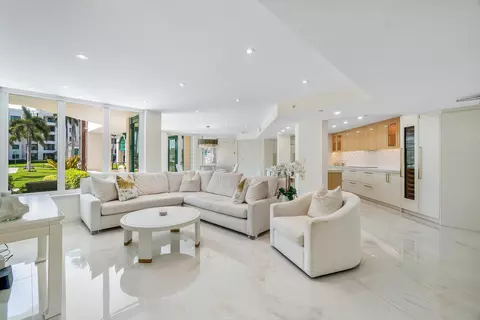 100 SE 5th Ave #103, Boca Raton, FL 33432