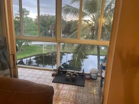 1101 NW 58th Ter #404, Sunrise, FL 33313