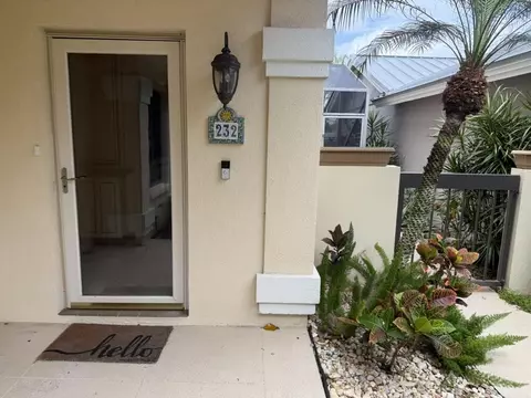 232 E River Park Dr, Jupiter, FL 33477