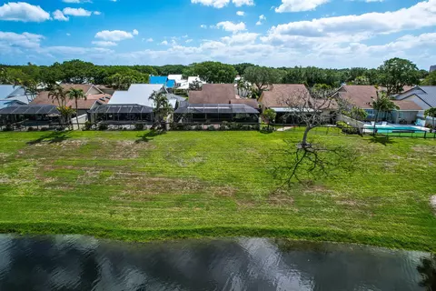 View/Area - 232 E River Park Dr, Jupiter, FL 33477 photo 5 of 7