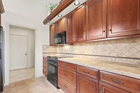 Kitchen - 232 E River Park Dr, Jupiter, FL 33477 photo 1 of 6