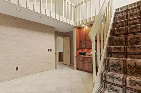 Entry Way - 232 E River Park Dr, Jupiter, FL 33477 photo 4 of 5
