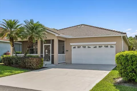 870 NW Sorrento Ln, Port Saint Lucie, FL 34986