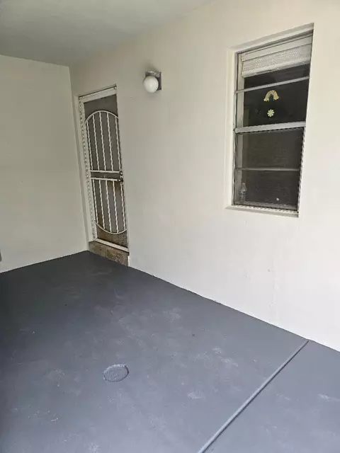 2302 Sunrise Blvd, Fort Pierce, FL 34982