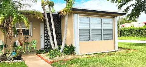 1042 North Dr #D, Delray Beach, FL 33445