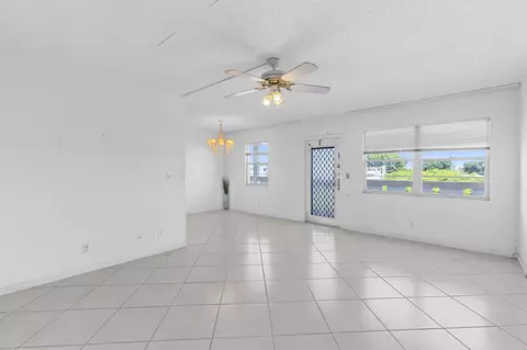 4096 Westbury H #4096, Deerfield Beach, FL 33442