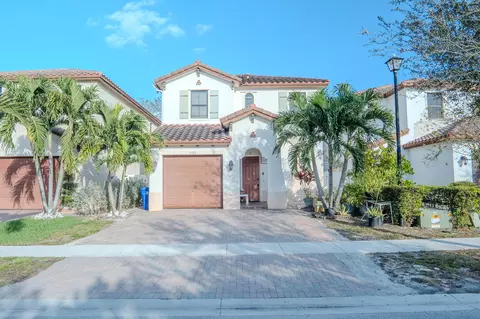 3573 SW 92nd Ave, Miramar, FL 33025