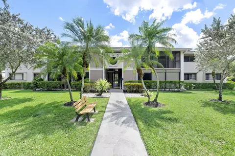 10979 W Clairmont Cir, Tamarac, FL 33321