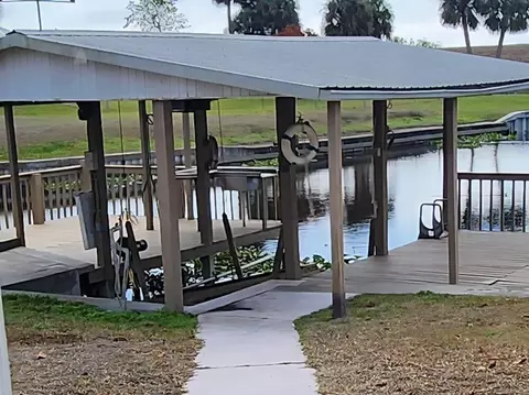 Exterior - 1177 Lisa Ln, Okeechobee, FL 34974 photo 3 of 3