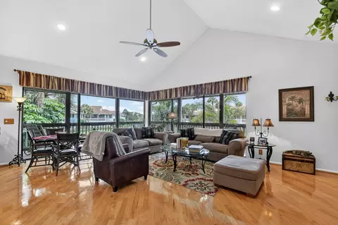 19279 Sabal Lake Dr #5088, Boca Raton, FL 33434