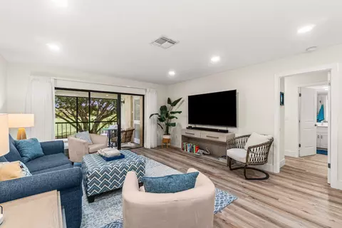 10 Southport Ln #F, Boynton Beach, FL 33436
