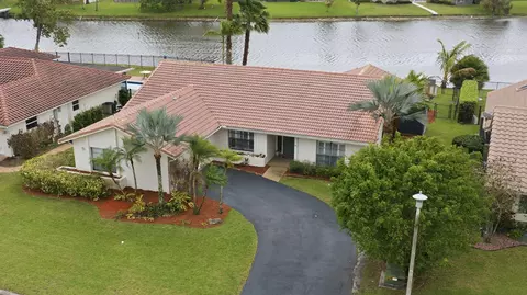 10108 NW 1st Mnr, Coral Springs, FL 33071