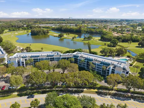 16091 Blatt Blvd #304, Weston, FL 33326