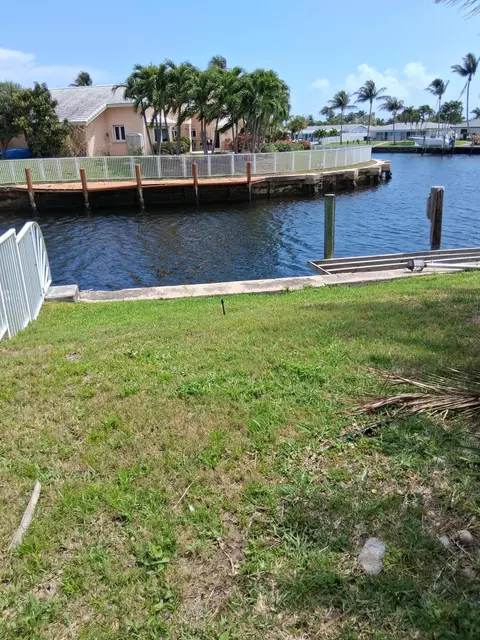 660 SE 7th Ave, Pompano Beach, FL 33060
