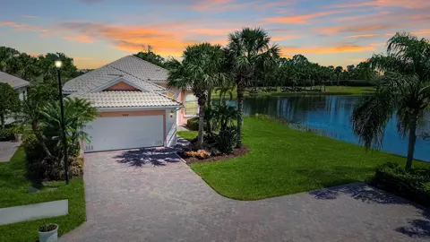 11319 SW Rockingham Dr, Port Saint Lucie, FL 34987