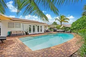 241 SW 13th St, Boca Raton, FL 33432
