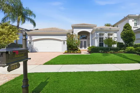 128 Tranquilla Dr, Palm Beach Gardens, FL 33418