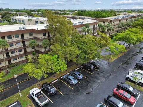 3141 NW 47th Ter #124, Lauderdale Lakes, FL 33319
