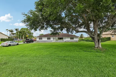 2940 SW 156th Ave, Davie, FL 33331