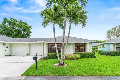 9865 Pecan Tree Dr #B, Boynton Beach, FL 33436