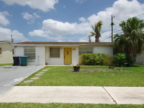 22315 SW 108th Ct, Miami, FL 33170