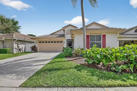 7760 Manor Forest Ln, Boynton Beach, FL 33436