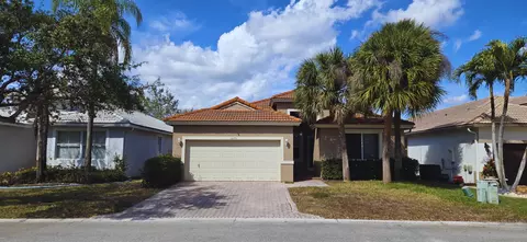 12175 NW 52nd Ct, Coral Springs, FL 33076