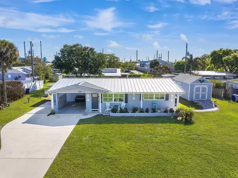 1640 4th Ave, Vero Beach, FL 32960