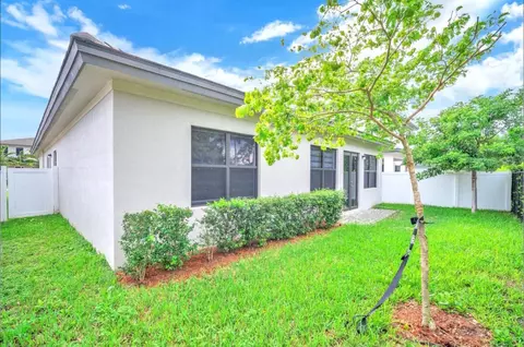 17451 SW 41st St, Miramar, FL 33029