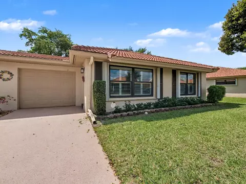 4500 Ficus Tree Rd, Boynton Beach, FL 33436
