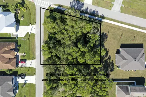 5361 NW West Paden Cir, Port St Lucie, FL 34986