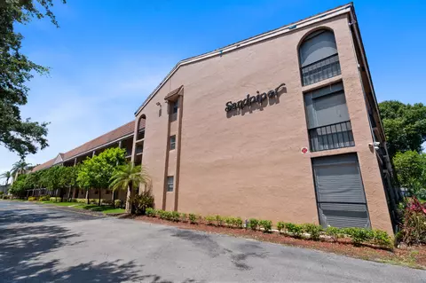 2700 Coral Springs Dr #309, Coral Springs, FL 33065