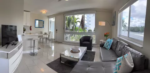 1705 N Riverside Dr #8, Pompano Beach, FL 33062