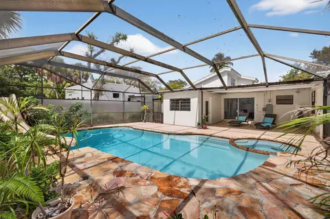 1720 SW 14th St, Fort Lauderdale, FL 33312