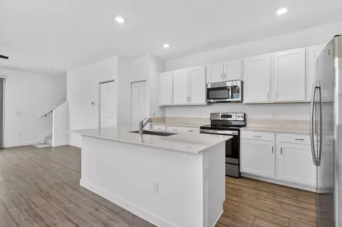 211 SE Woodbark St, Port Saint Lucie, FL 34984