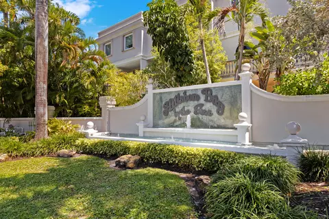 1792 Bay Dr #27, Pompano Beach, FL 33062