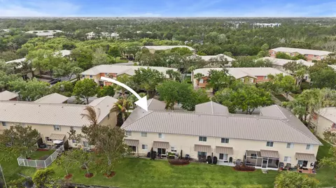 View/Area - 5373 SE Jennings Ln, Stuart, FL 34997 photo 2 of 10