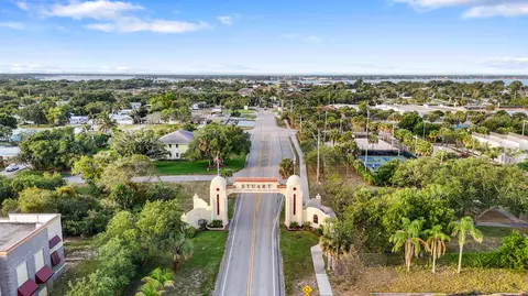 View/Area - 5373 SE Jennings Ln, Stuart, FL 34997 photo 9 of 10