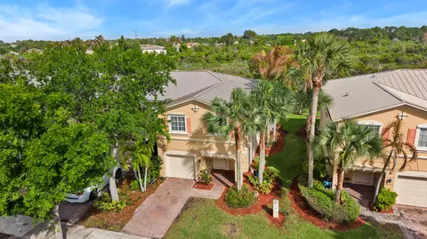 View/Area - 5373 SE Jennings Ln, Stuart, FL 34997 photo 1 of 10