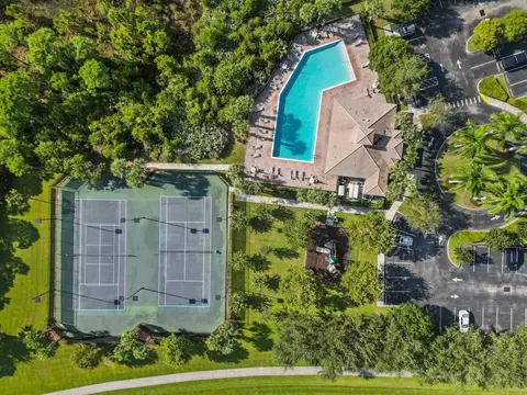 View/Area - 5373 SE Jennings Ln, Stuart, FL 34997 photo 4 of 10