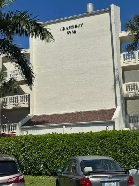 6768 N 10th Ave N #210, Lake Worth, FL 33467