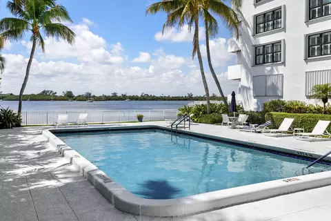 2860 S Ocean Blvd #205, Palm Beach, FL 33480