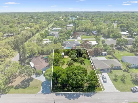 8103 Coquina Ave, Fort Pierce, FL 34951