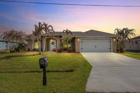 400 SW Ridgecrest Dr, Port Saint Lucie, FL 34953