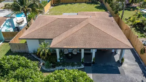 246 NE 14th St, Delray Beach, FL 33444