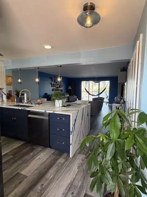 131 SE 3rd Ave #202, Dania Beach, FL 33004