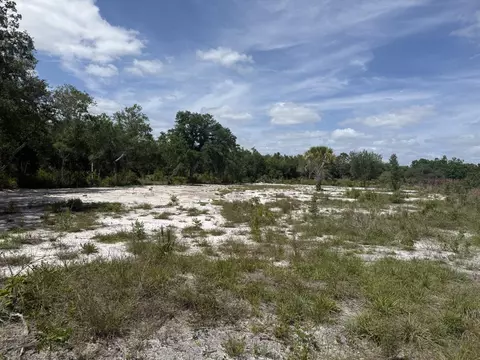 18121 NW 256th St, Okeechobee, FL 34972